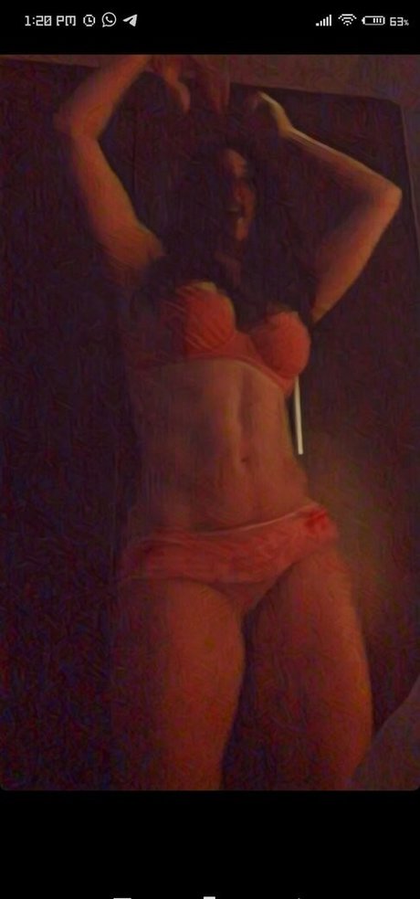 Cari 88 belle actrice galerie