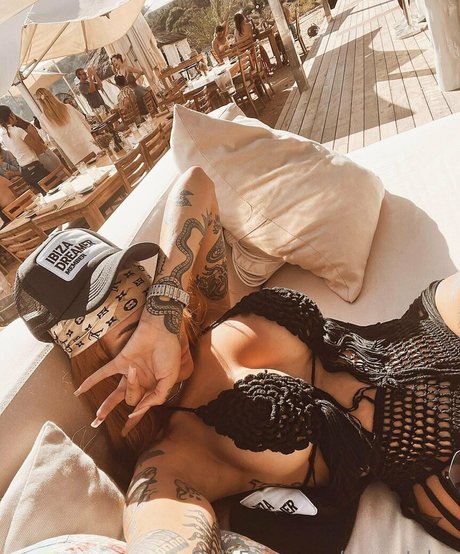 gypsytales actrice xxx galeries