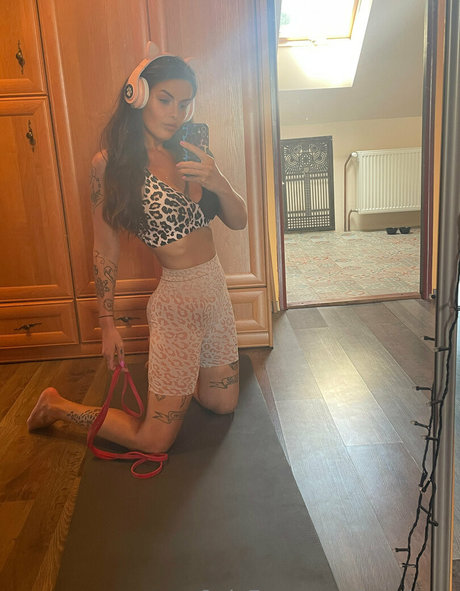 katebran actrice sexy collection