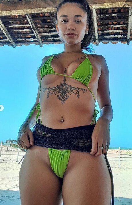 Talia Nascimento beau modèle archive