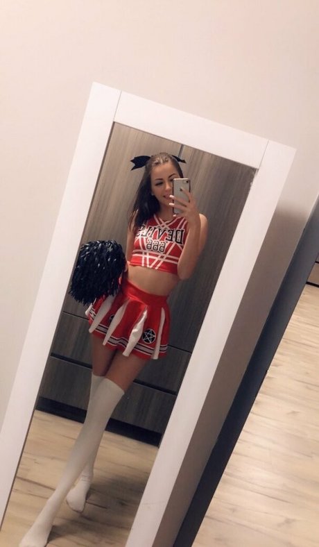 Vera Velvet modèle artistique collection