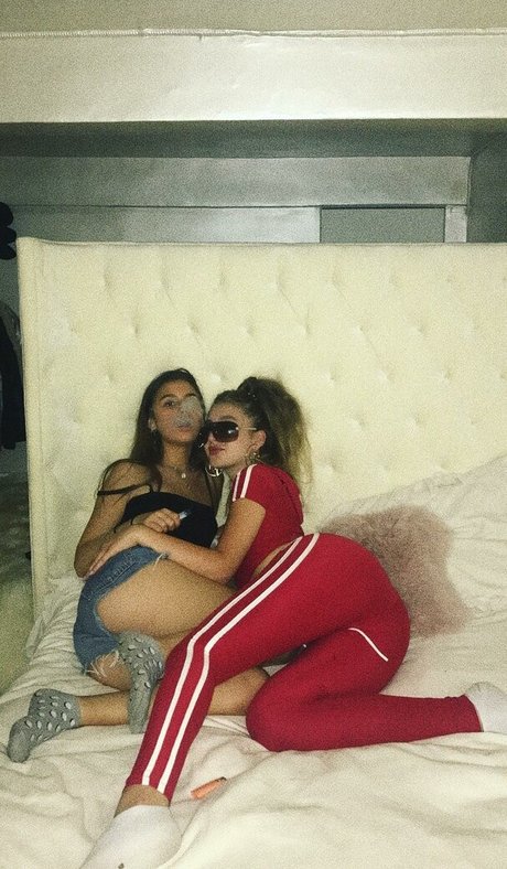 Ayla D lyla étoile érotique galerie