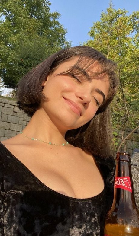 Nisa Kavak actrice parfaite collection