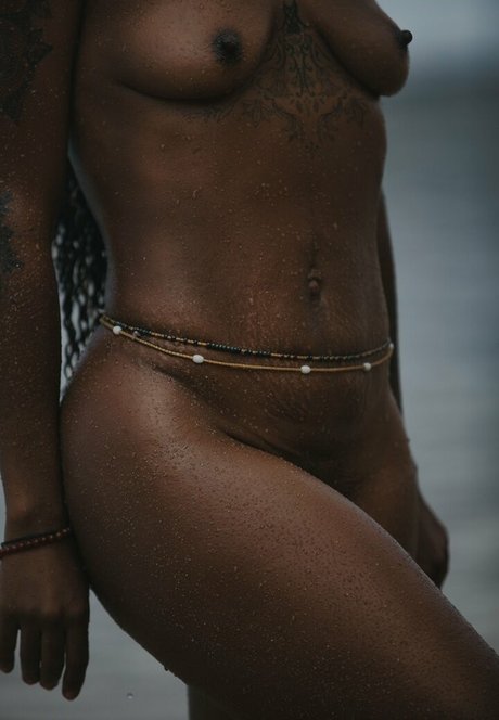 Aurelie Lily PoesieNue Profilfoto