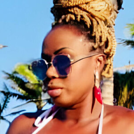 Adelia Soares étoile hd archive