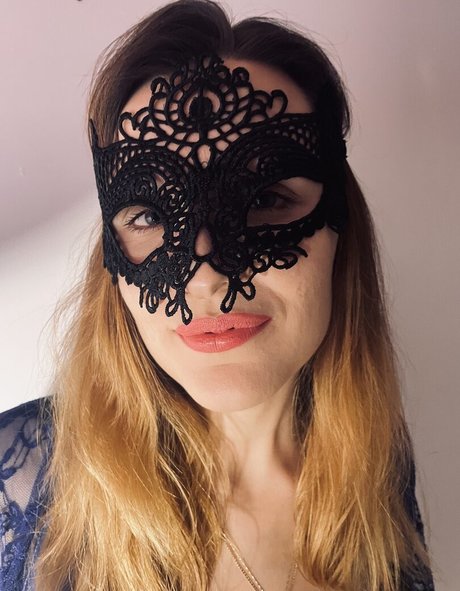 JennyHotWife actrice érotique galeries