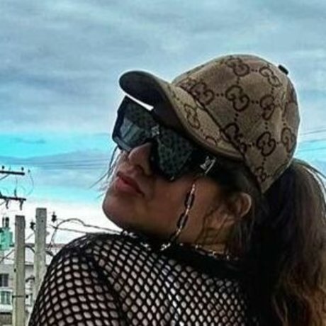 Mayla Souza star pornographique photo