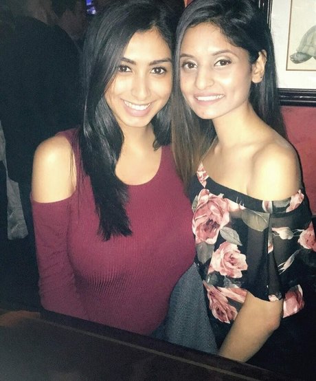 Sasha Kalra actrice exclusive archive