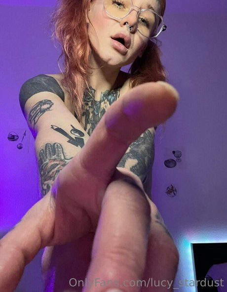 lucy kinky star du porno parfaite images