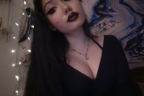 MoonBaby ASMR star du sexe images