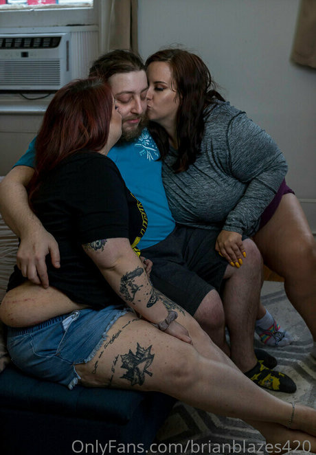 brianblazes420 actrice de sexe img