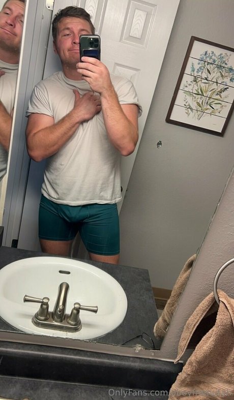 aboyfromutah xxx étoile images