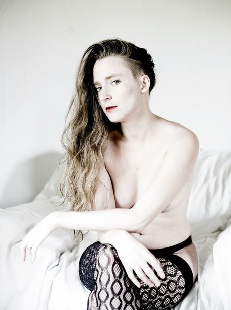 Roxaneperez étoile adulte photos