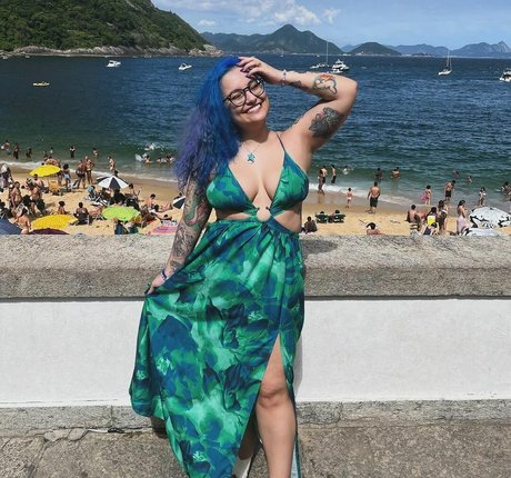 Belkitsune star du porno chaude archive