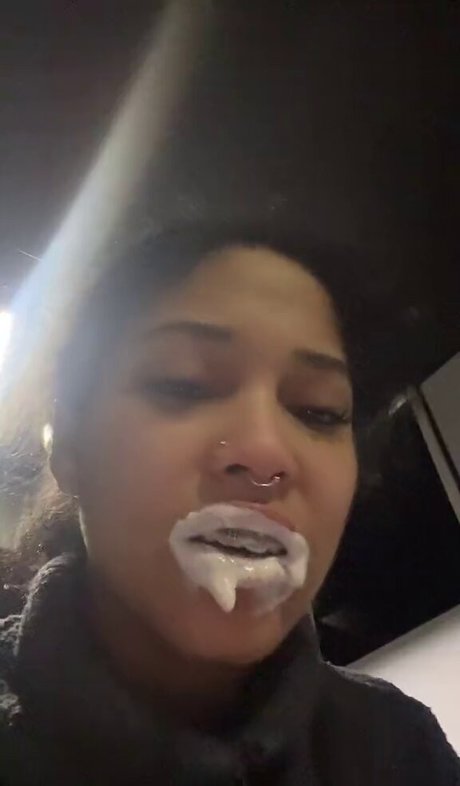 selfie pawg uniquementfans chaud érotique photos