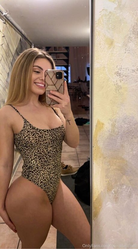 tianadestinee meilleure star du porno des photos