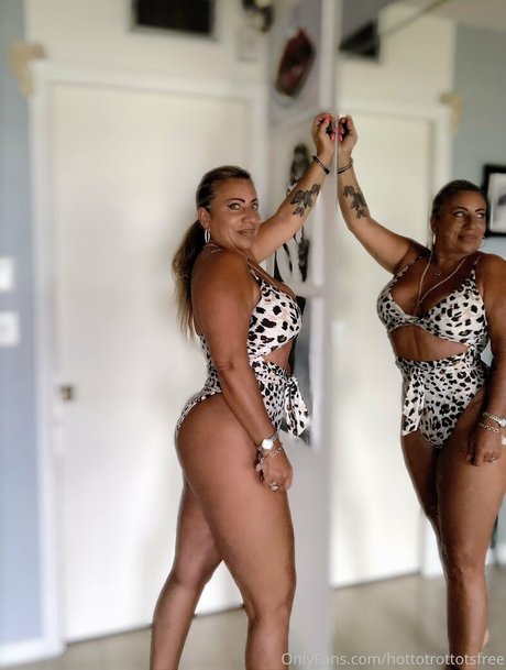 hottotrottotsfree jolie actrice archive