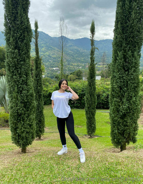 iamcamillalopez haut étoile photo