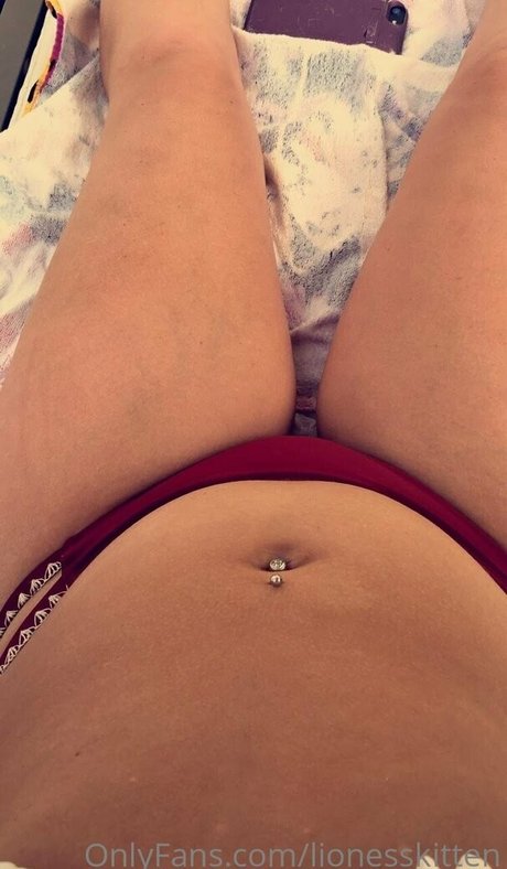 lionesskitten art modèle photos