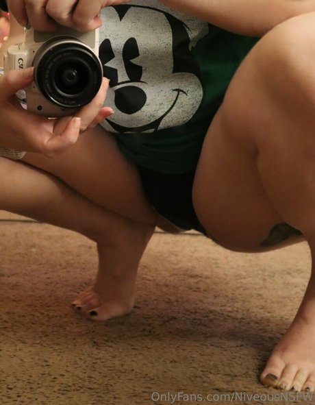 niveousnsfw modèle xxx des photos