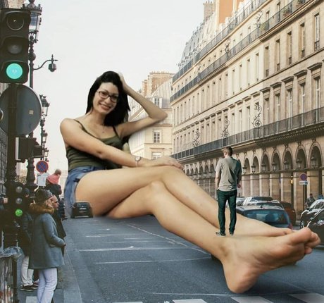 Kimberly Apasara Thomas modèle sexy des photos