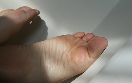 barefoot babe02 modèle pornographique photo