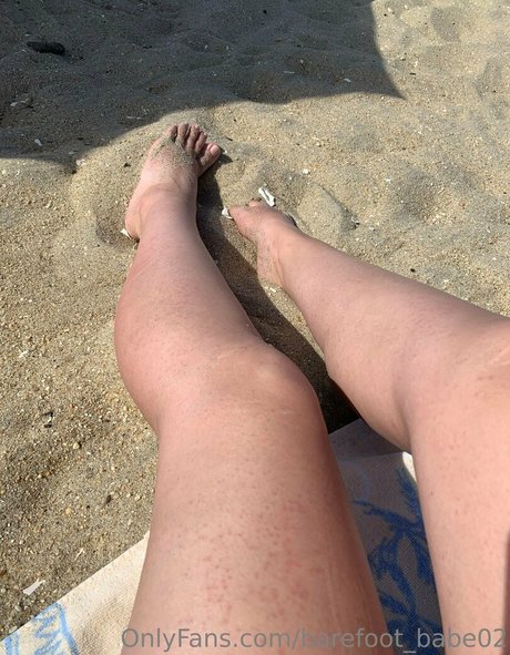 barefoot babe02 star du porno de haute qualité img