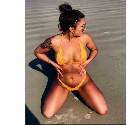 Captainallissa actrice pornographique images