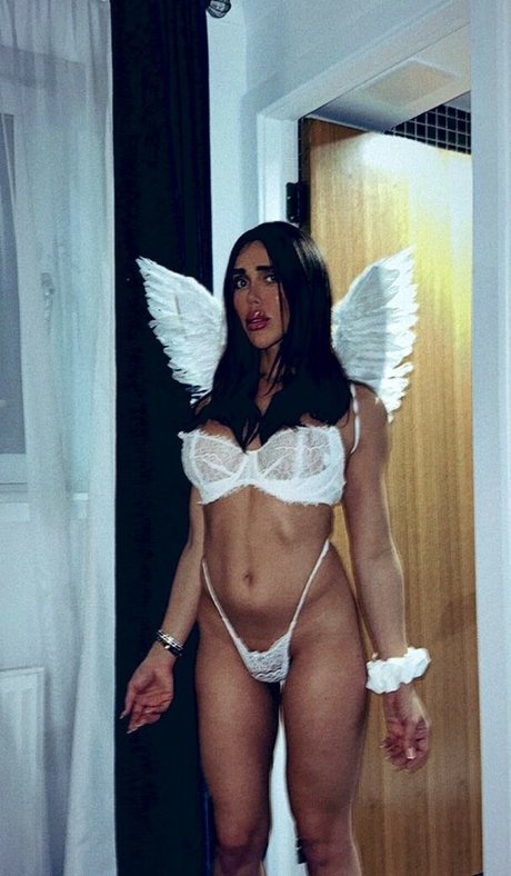 KimTs modèle exclusif archive