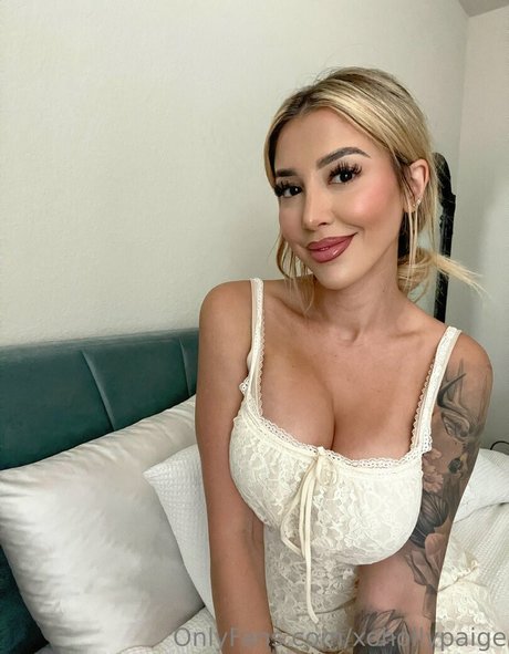 xohollypaige étoile sexy archive