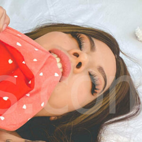 Kanako Redfield art star du porno des photos