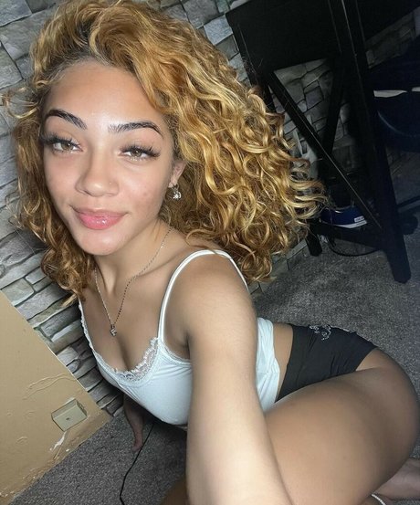 celestvictoria actrice porno photo