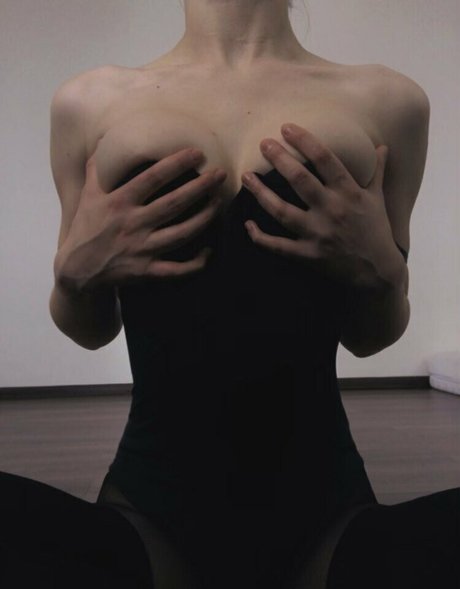 sophieinyourheart modèle artistique archive