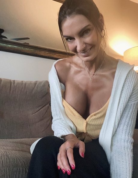 Kristyleebella actrice exclusive galerie