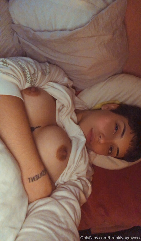 brooklyngrayxxx belle actrice img