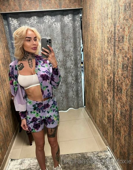 mia foxybae modèle de haute qualité collection