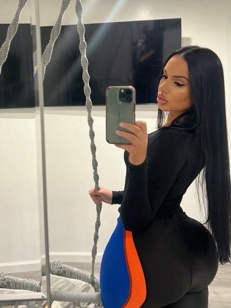 biancatoxic actrice exclusive photo