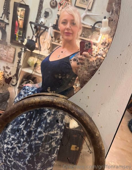 griffonramsey modèle xxx galeries