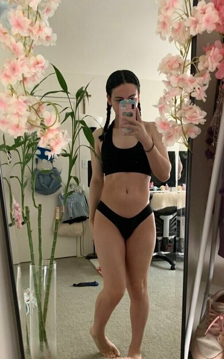 point de vue asiatique uniquementfans nu chaud images