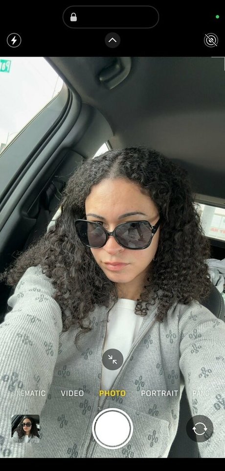 hiiibentley star du porno gratuit img