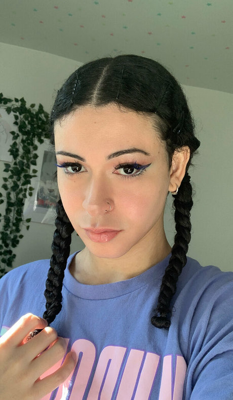 jeans cul onlyfans sexe artistique img