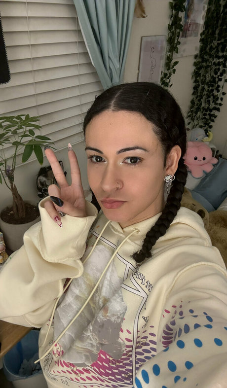 pieds sales onlyfans nue en haute qualité img