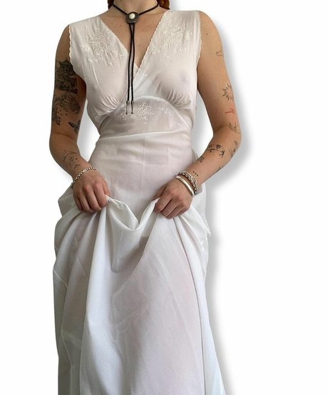 maaddielewis modèle de sexe galeries