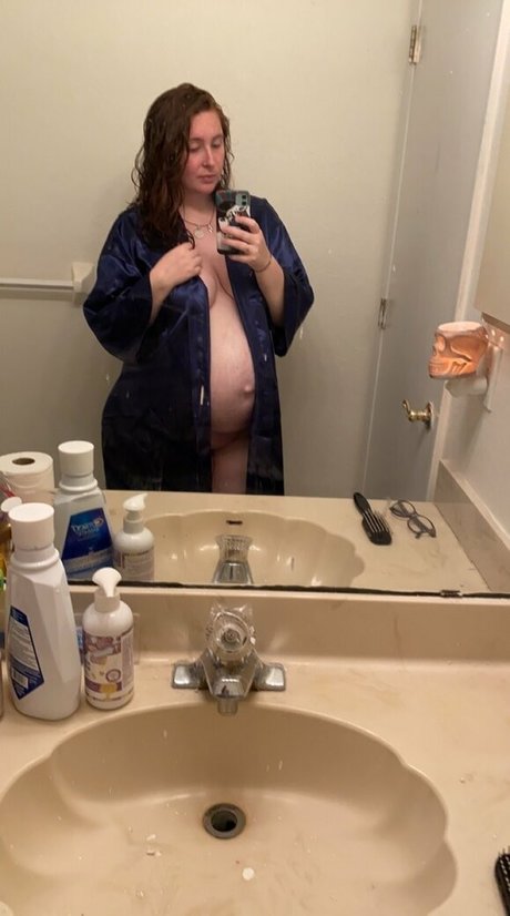 pr3ttyandpr3gnant art star du porno photos