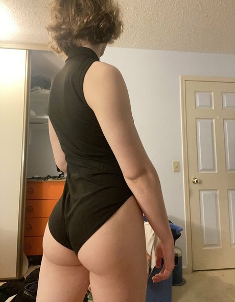 vivivioletmenace art de star du porno photo