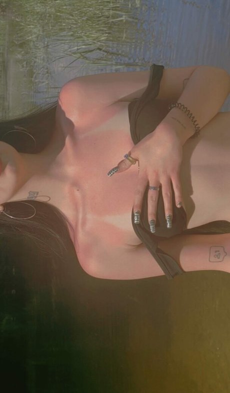 n gorbatova star du porno de haute qualité des photos