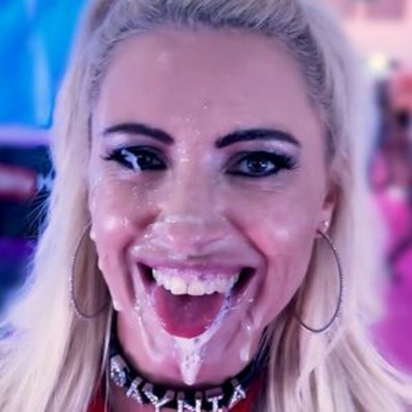 Daynia Videos star du porno parfaite photo