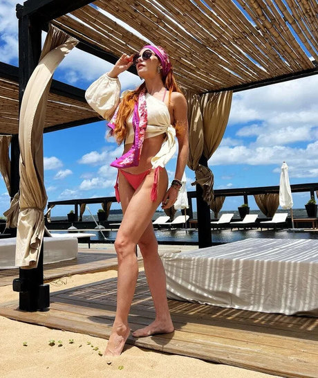 Julianne Trevisol joli modèle des photos