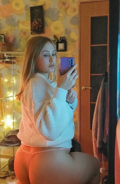 gossamerd actrice artistique galeries