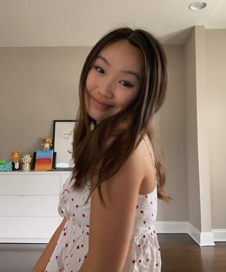 Lisabby actrice adulte img